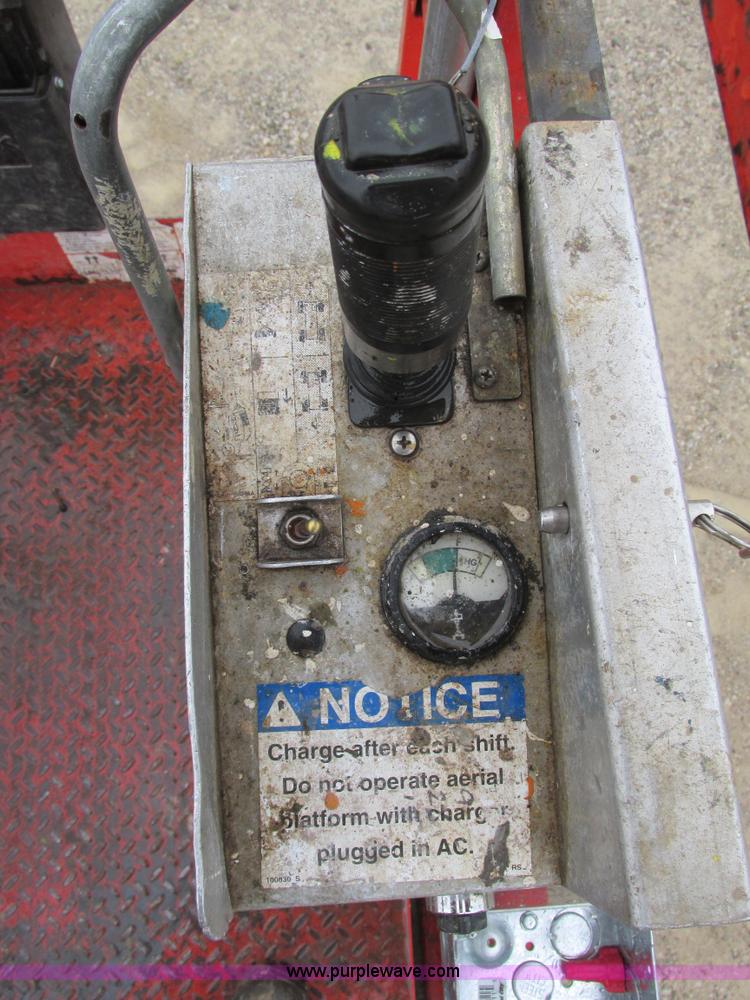 image for item F4288 Skyjack SJ111 3219 scissor lift