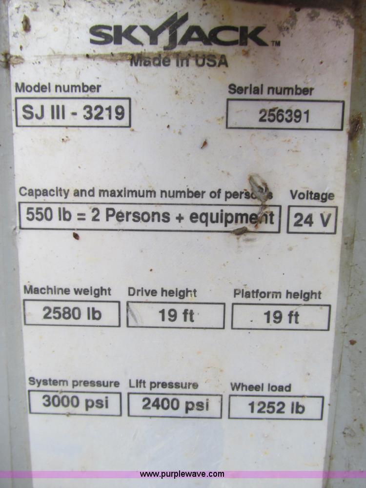 image for item F4288 Skyjack SJ111 3219 scissor lift