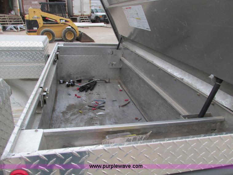 image for item F4290 2000 Ford F150 pickup truck