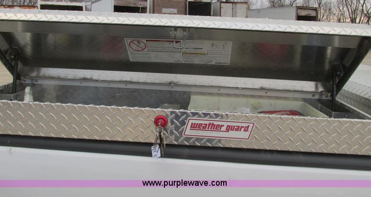 image for item F4290 2000 Ford F150 pickup truck