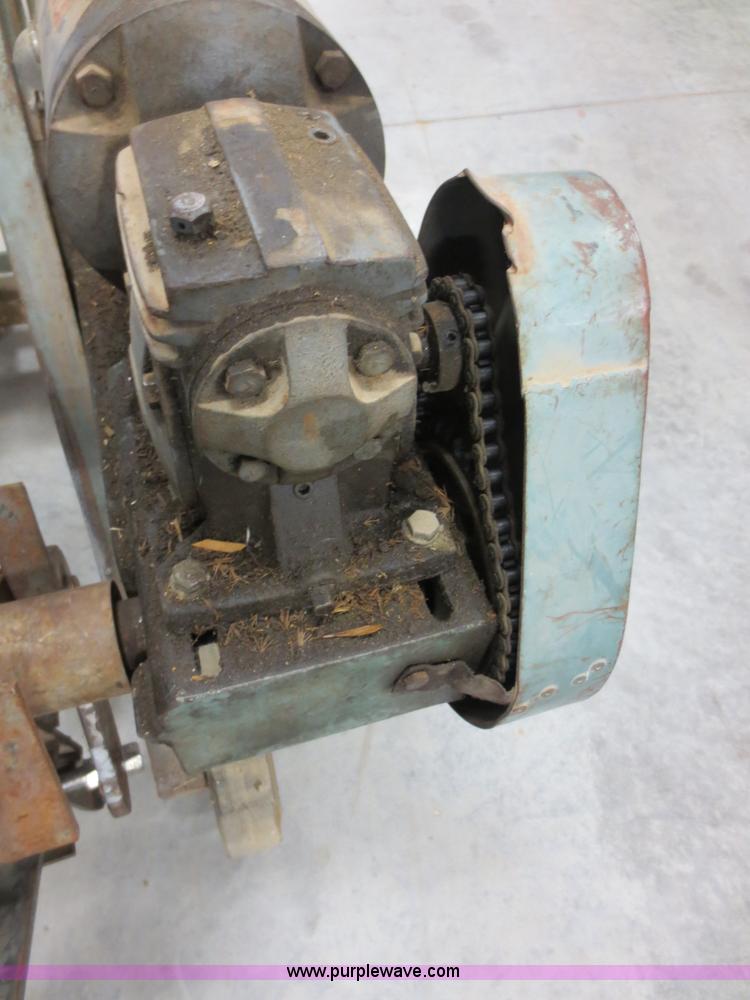 image for item F6606 Reel-O-Matic wire dispenser/counter