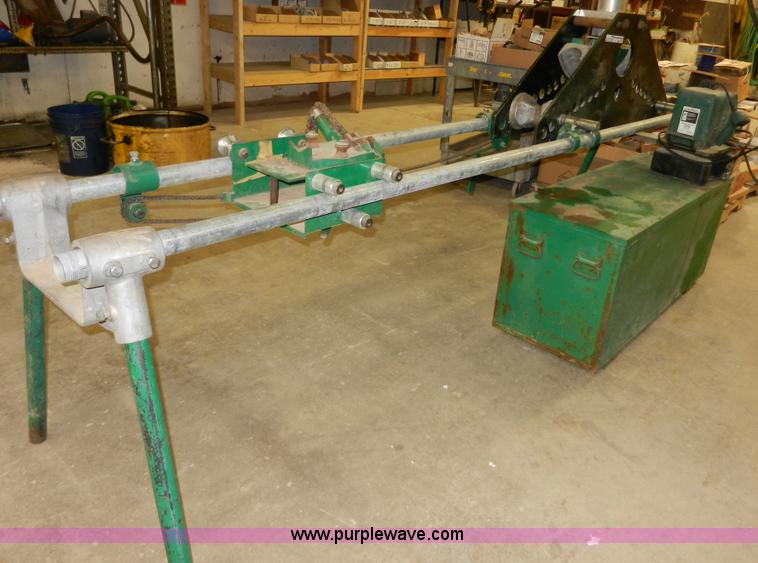 image for item X9063 Greenlee 884 portable hydraulic bender