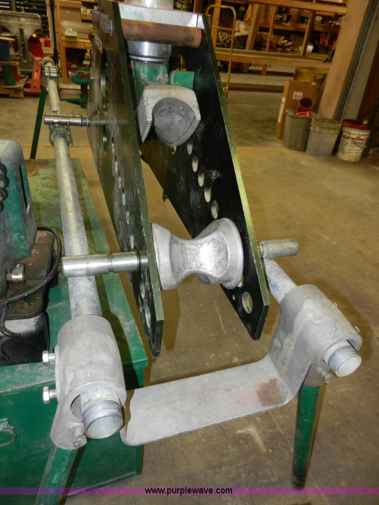 image for item X9063 Greenlee 884 portable hydraulic bender