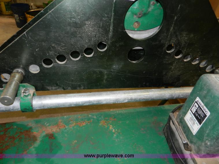 image for item X9063 Greenlee 884 portable hydraulic bender