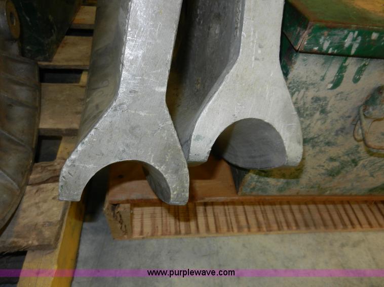 image for item X9098 (10) Assorted hydraulic pipe benders