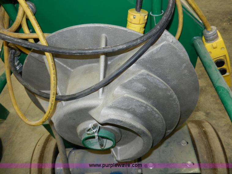 image for item X9124 Greenlee 555 speed bender