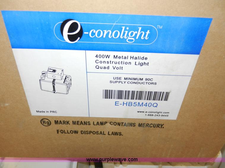 image for item X9139 Approximately 35 Halide lights