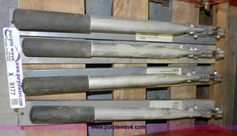 image for item X9177 (4) Wiremold 607 raceway cutters