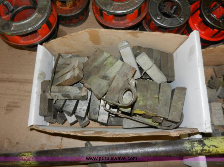 image for item X9196 Assorted pipe threader equipment