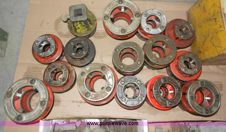 image for item X9196 Assorted pipe threader equipment