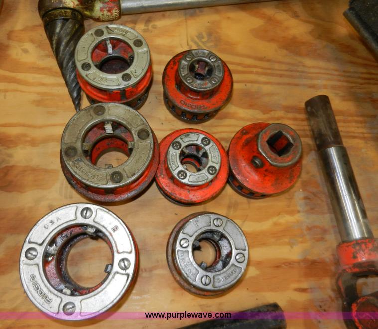 image for item X9201 Ridgid pipe threader unit