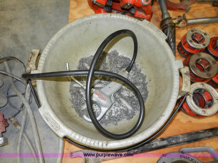 image for item X9201 Ridgid pipe threader unit