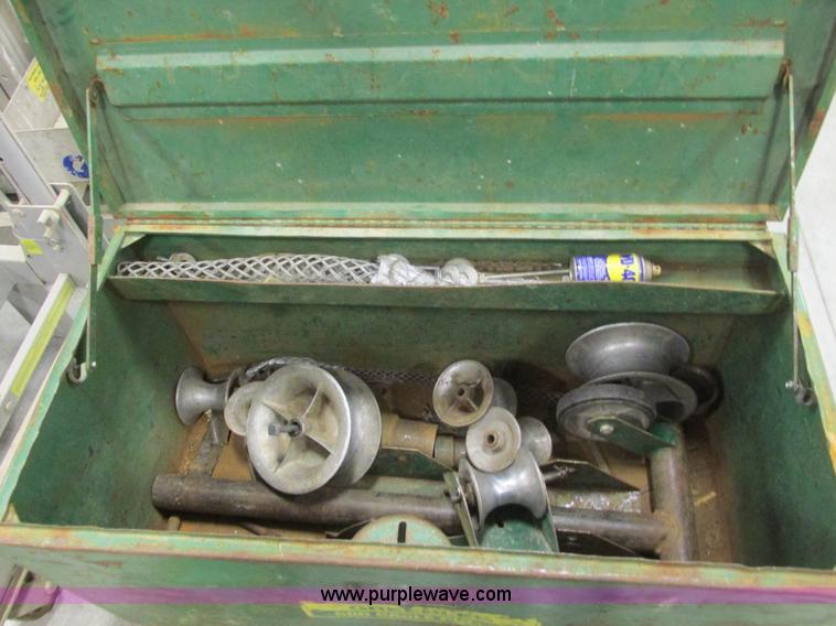 image for item Y9593 Greenley 686 cable puller
