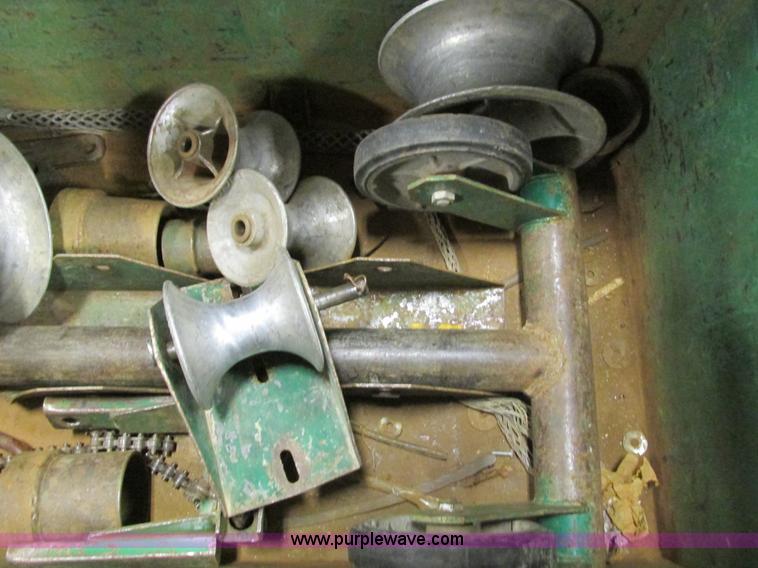 image for item Y9593 Greenley 686 cable puller