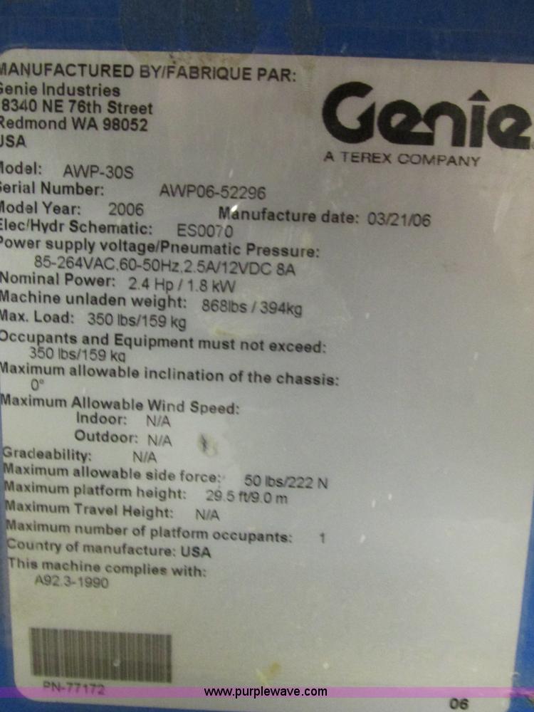image for item Y9596 2006 Genie AWP-305 single man lift