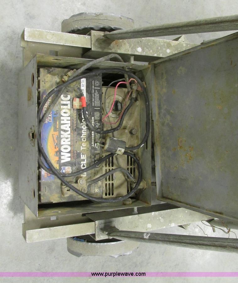 image for item Y9598 Genie PLC-24DC single man lift