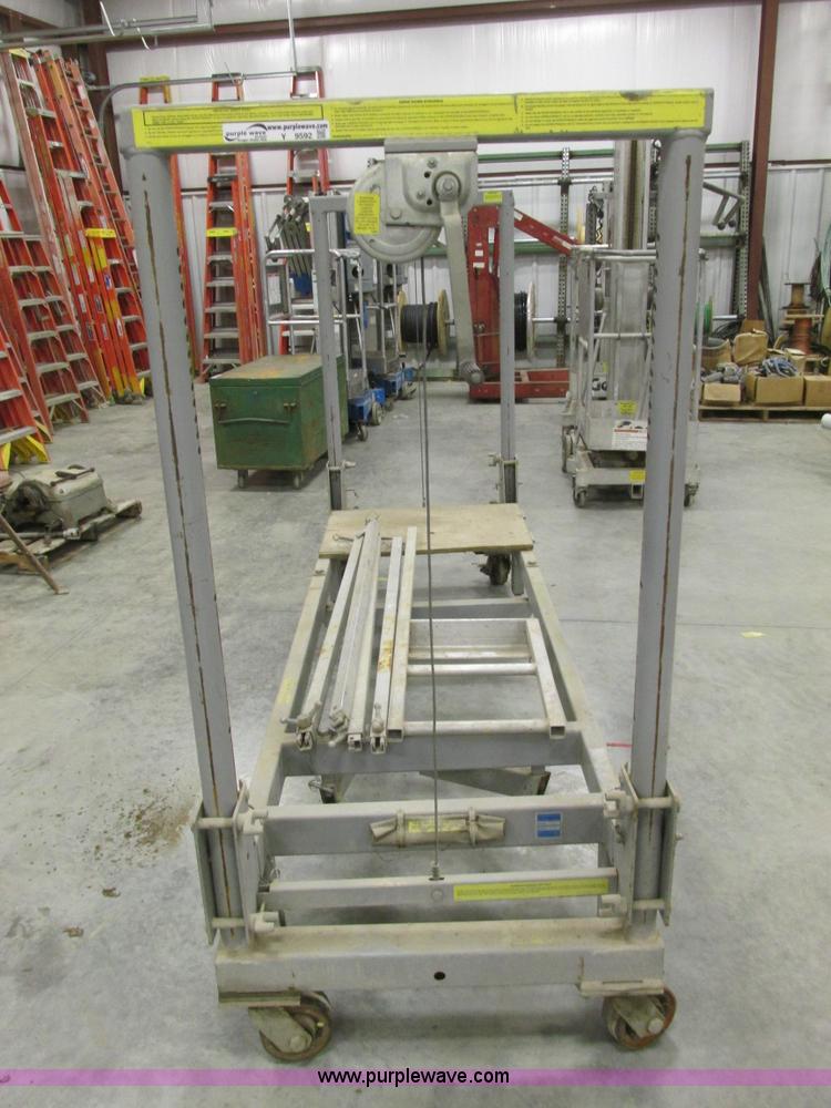 image for item Y9599 (2) Genie lifts