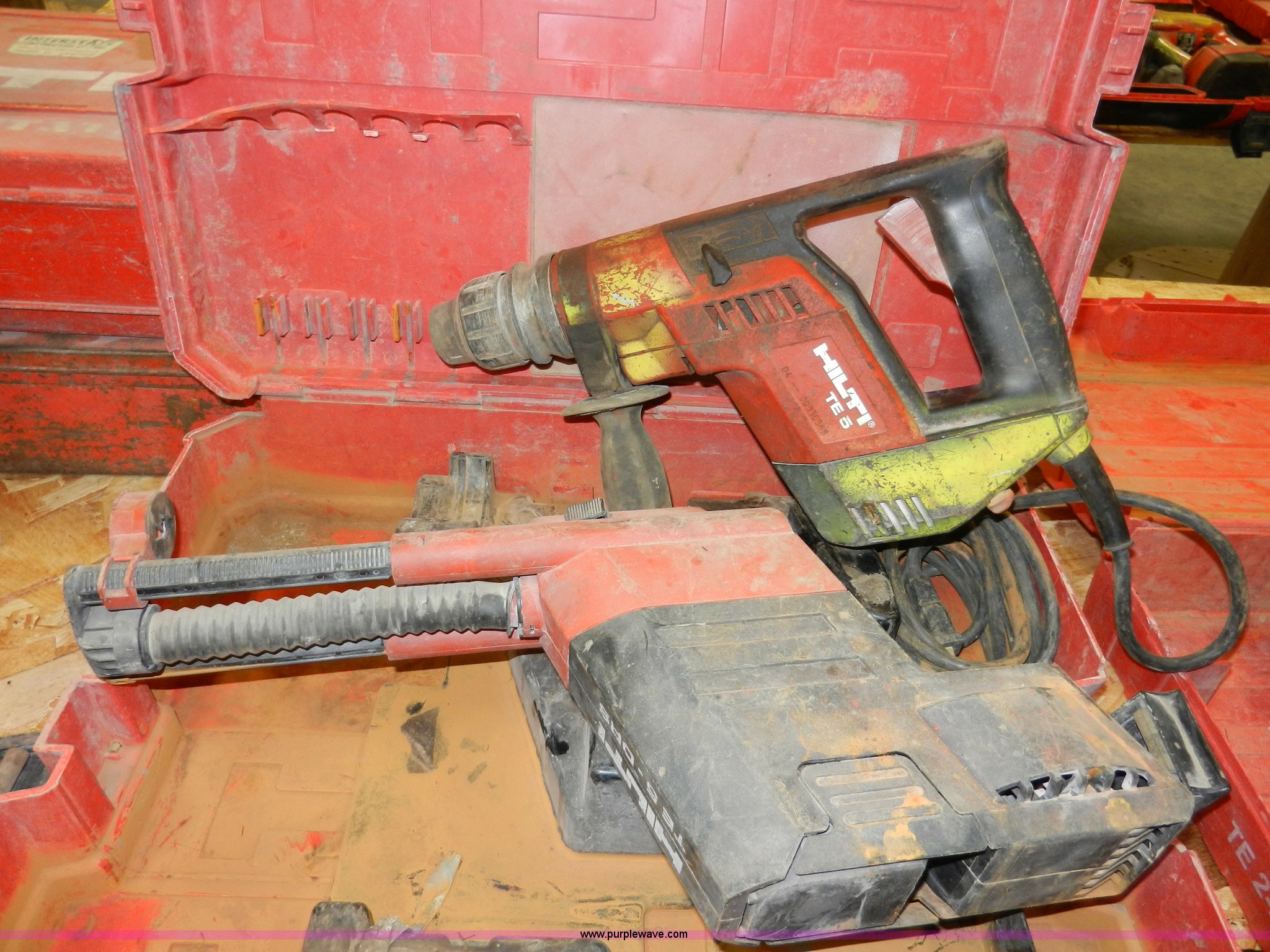 (2) Hilti drills in Parsons, KS Item X9166 sold Purple Wave