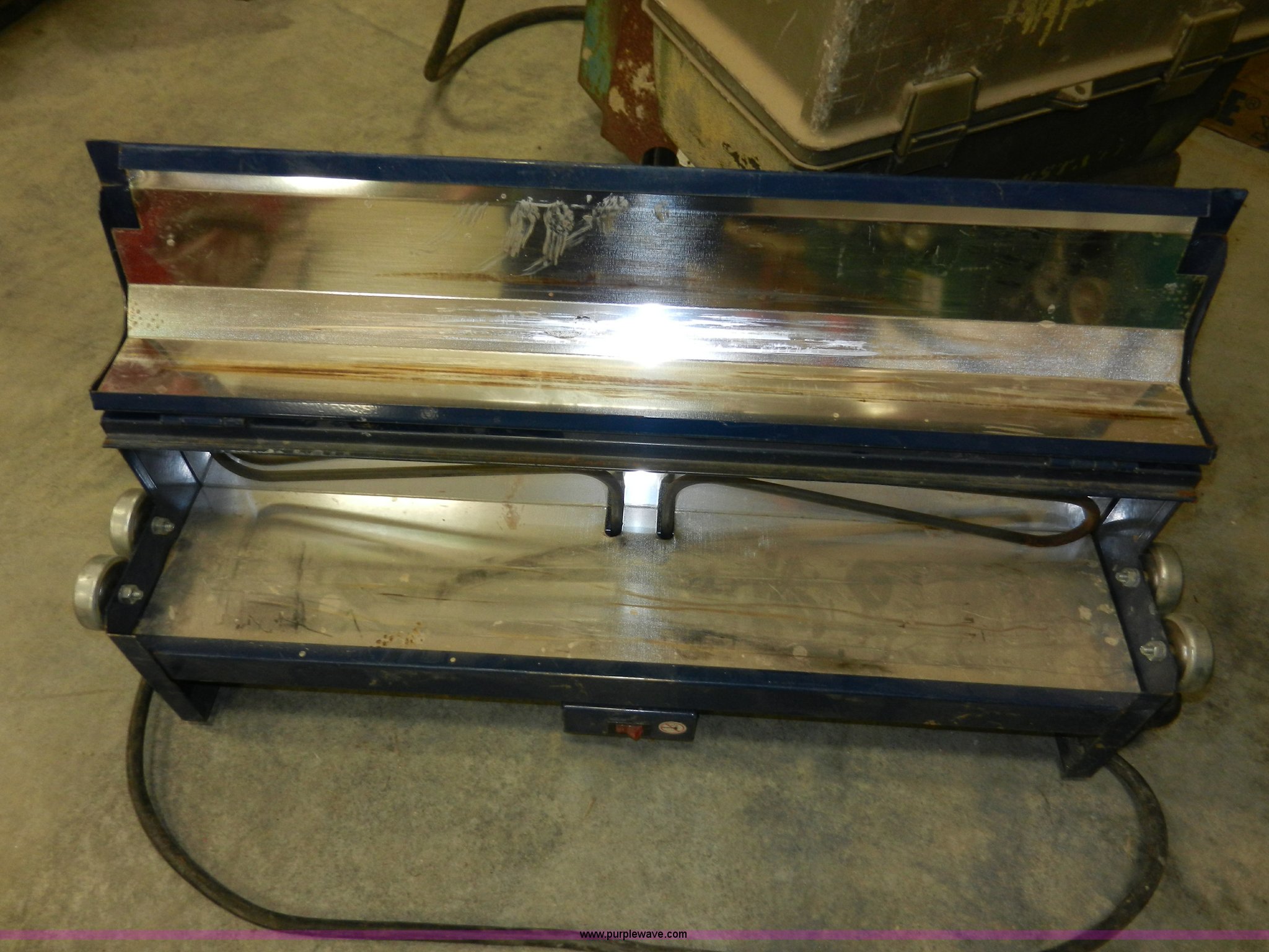 Assorted PVC conduit heaters in Parsons, KS Item X9187 sold Purple Wave