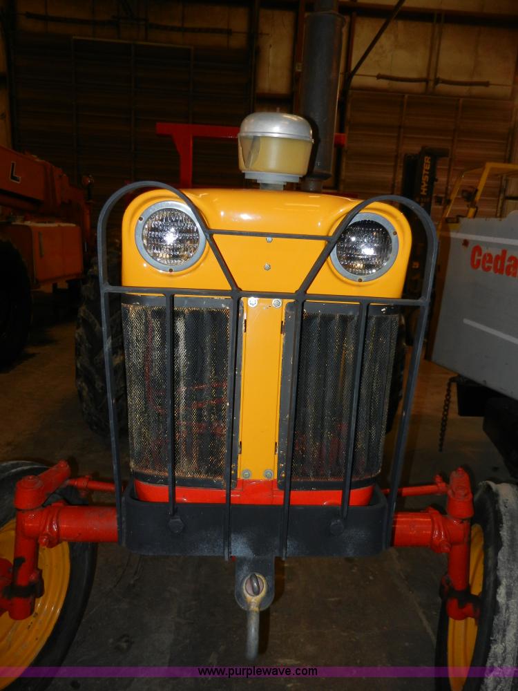 image for item A3914 1968 Case 440 industrial tractor