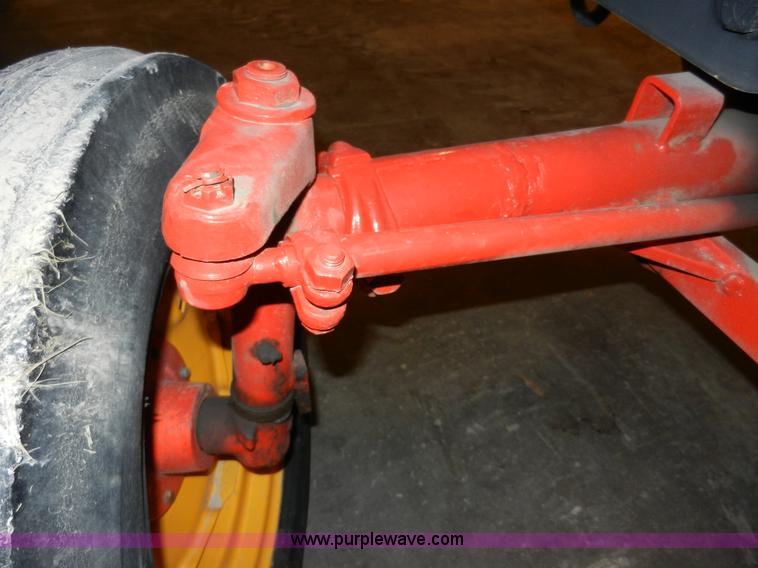 image for item A3914 1968 Case 440 industrial tractor