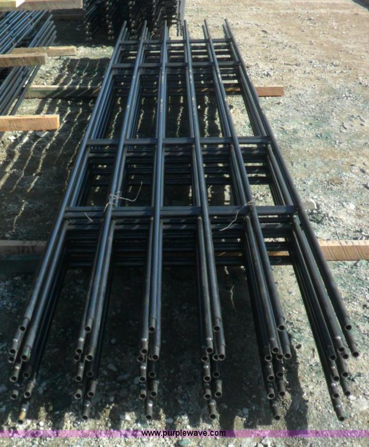 image for item B1516 (10) 20'L six bar heavy duty continuous fence panels