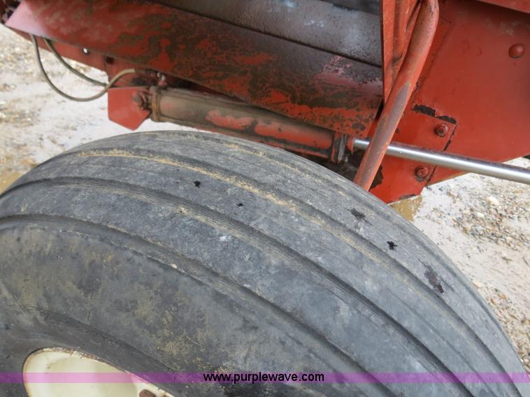 image for item B4644 Hesston BP25 bale processor