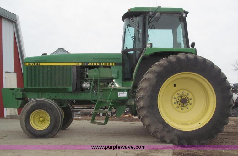image for item B5379 1992 John Deere 4760 tractor