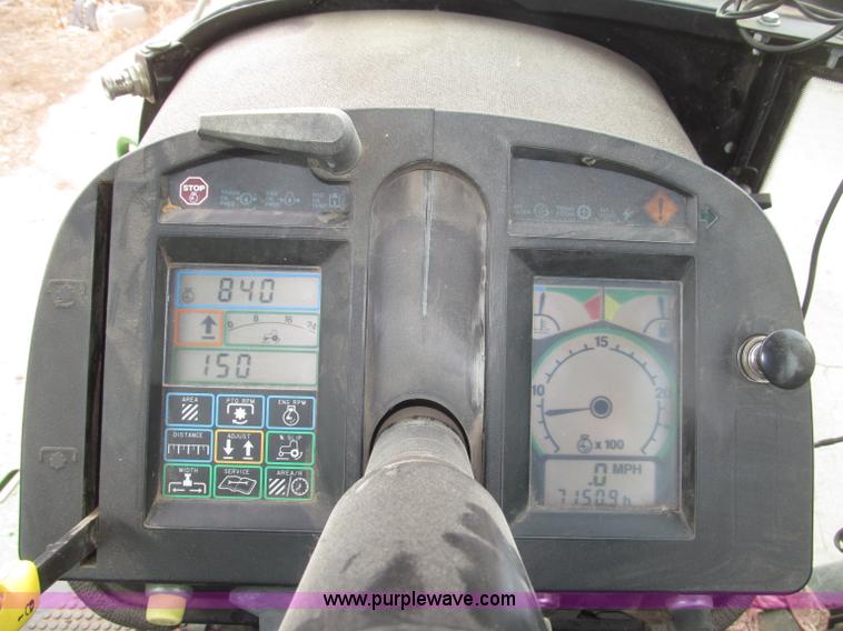 image for item B5379 1992 John Deere 4760 tractor