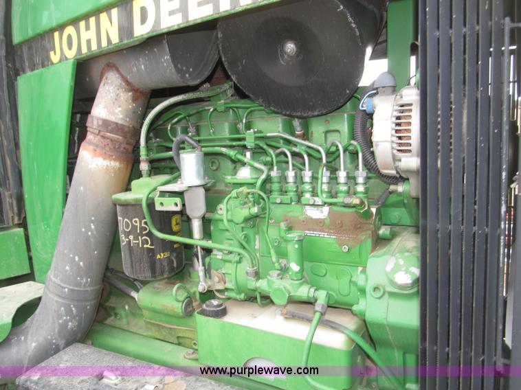image for item B5379 1992 John Deere 4760 tractor