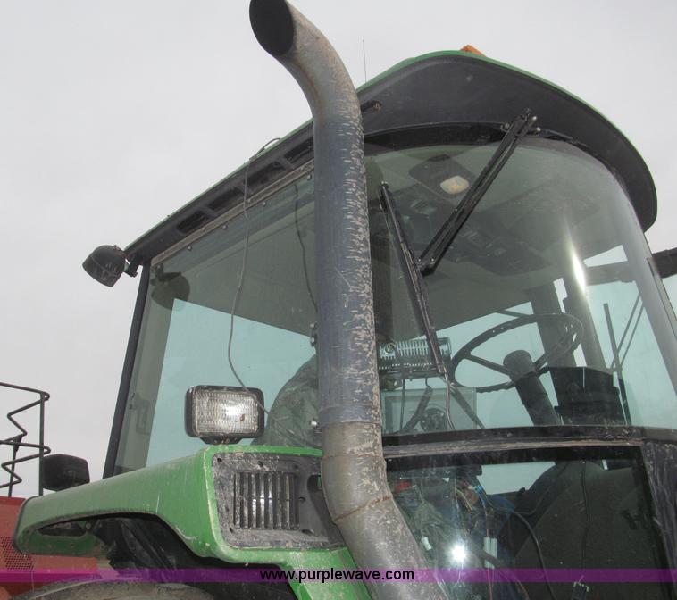 image for item B5379 1992 John Deere 4760 tractor