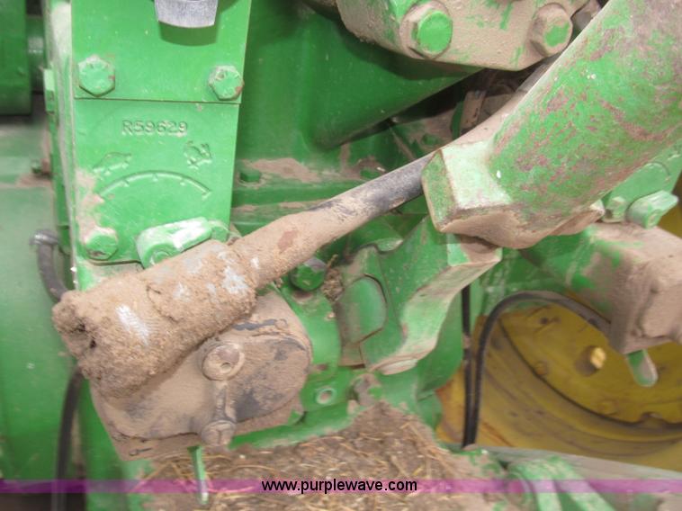 image for item B5379 1992 John Deere 4760 tractor