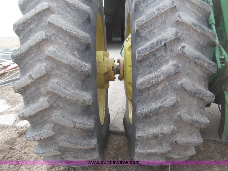 image for item B5379 1992 John Deere 4760 tractor