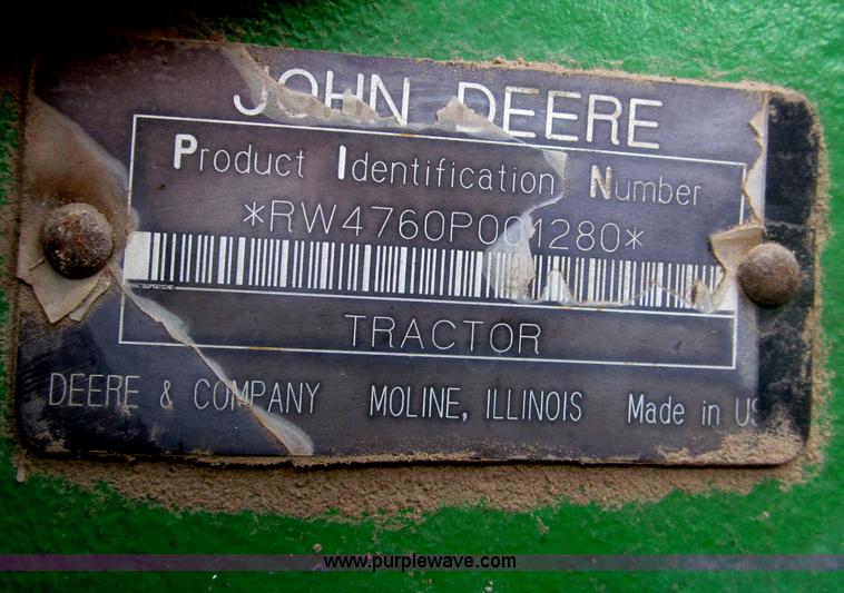 image for item B5379 1992 John Deere 4760 tractor