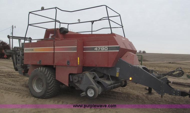 image for item B5380 2007 Hesston 4790 large square baler
