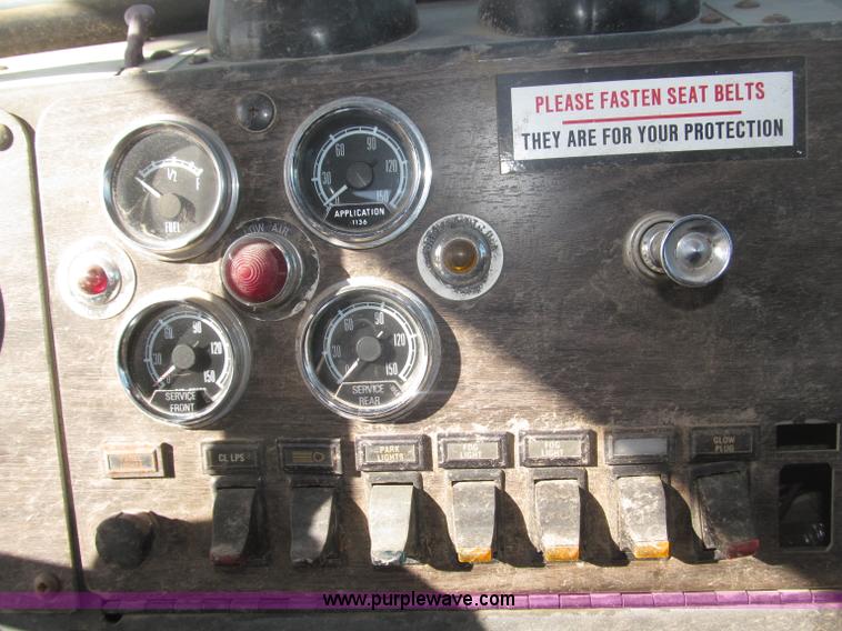 image for item B5387 1976 Kenworth C500 tandem axle flatbed truck