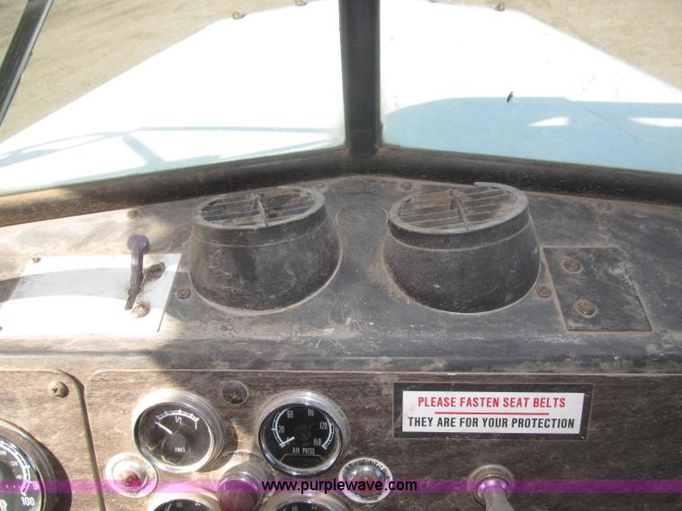 image for item B5387 1976 Kenworth C500 tandem axle flatbed truck