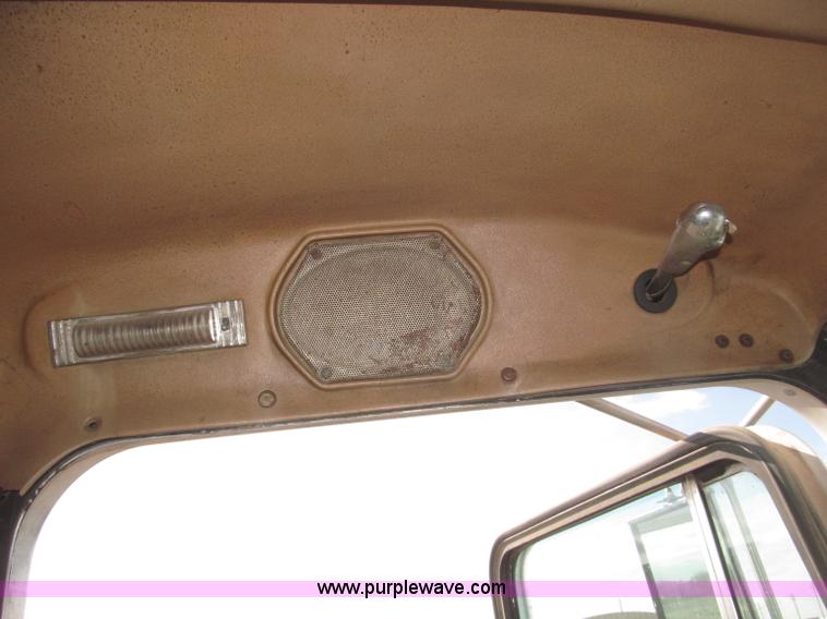 image for item B5387 1976 Kenworth C500 tandem axle flatbed truck