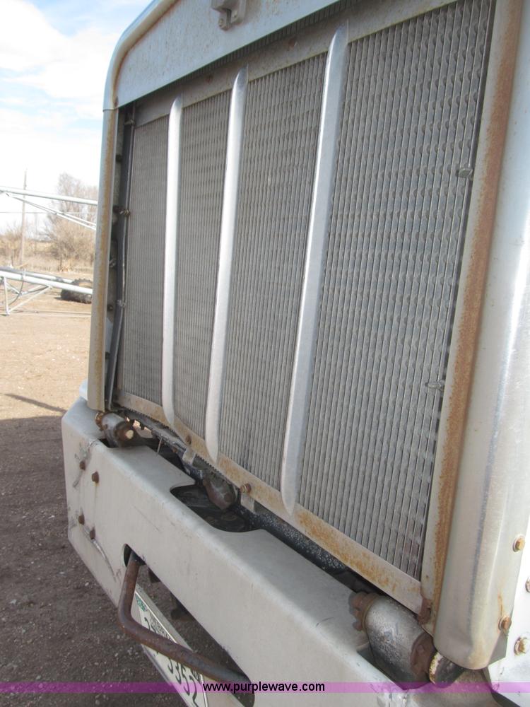 image for item B5387 1976 Kenworth C500 tandem axle flatbed truck