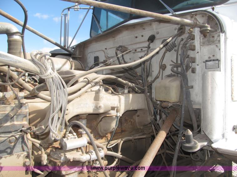 image for item B5387 1976 Kenworth C500 tandem axle flatbed truck