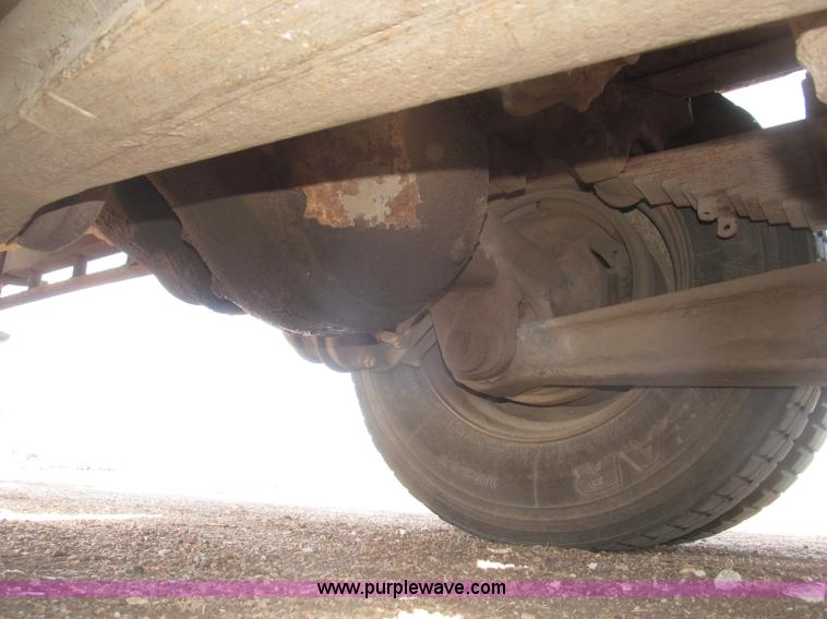 image for item B5387 1976 Kenworth C500 tandem axle flatbed truck