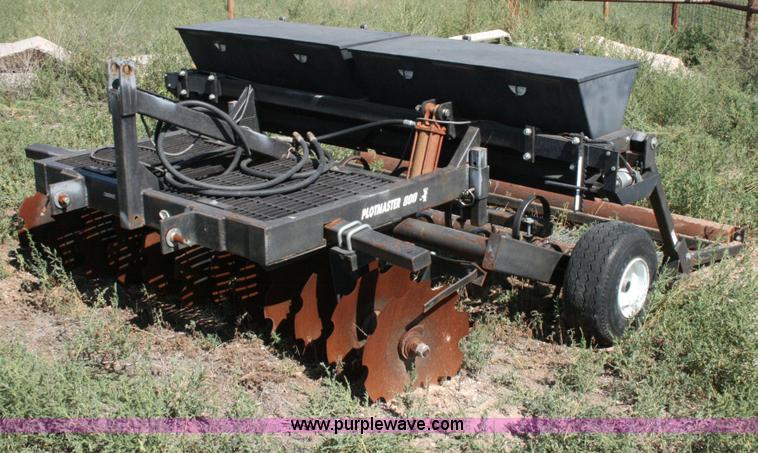 image for item C3548 Wood-N-Water, Inc. Plotmaster 800 seeder