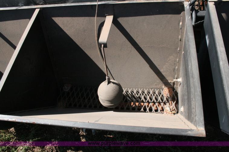 image for item C3548 Wood-N-Water, Inc. Plotmaster 800 seeder