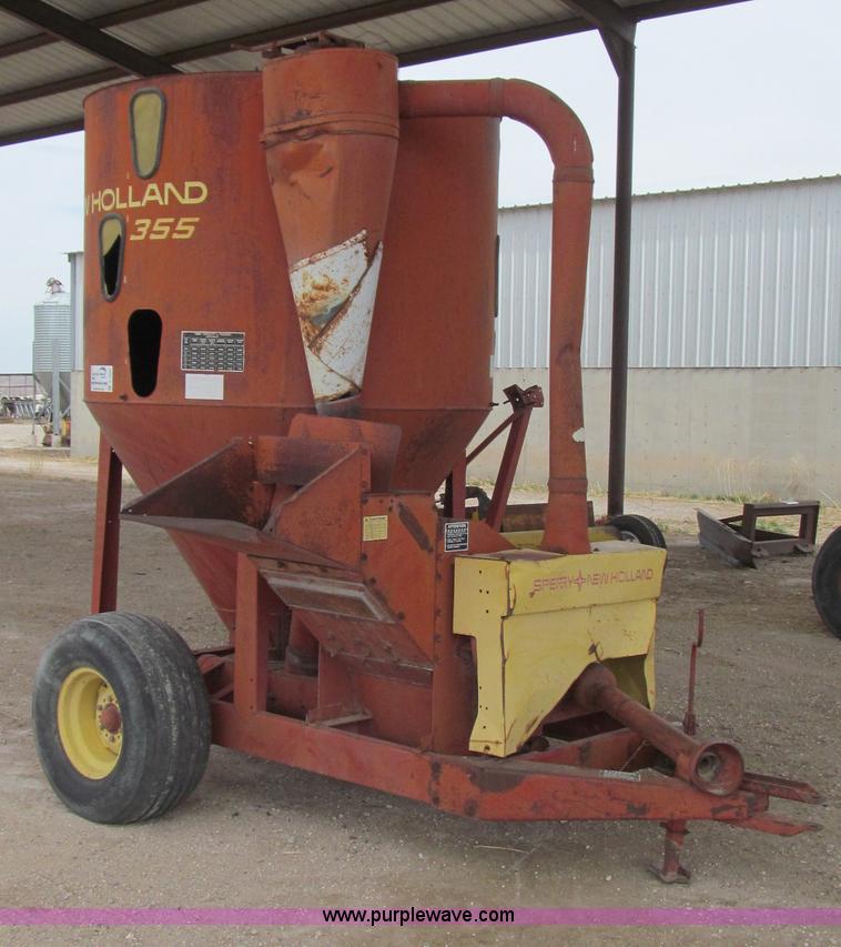 image for item C3563 New Holland 355 feed mixer