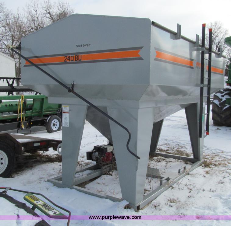 image for item D7154 Speed King 240ST seed tender