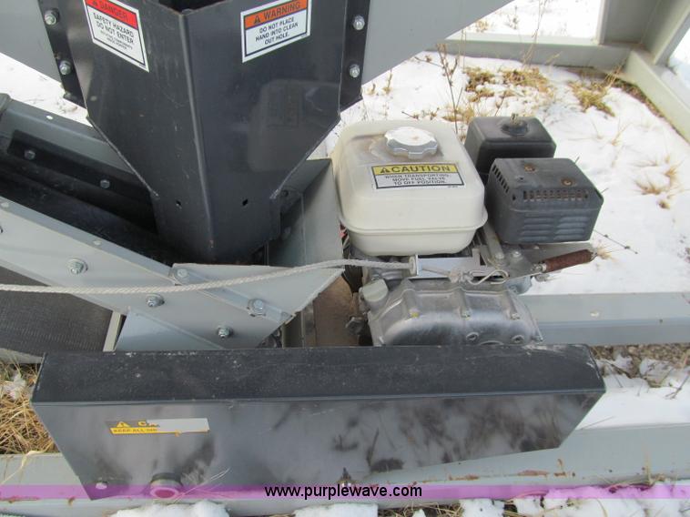 image for item D7154 Speed King 240ST seed tender