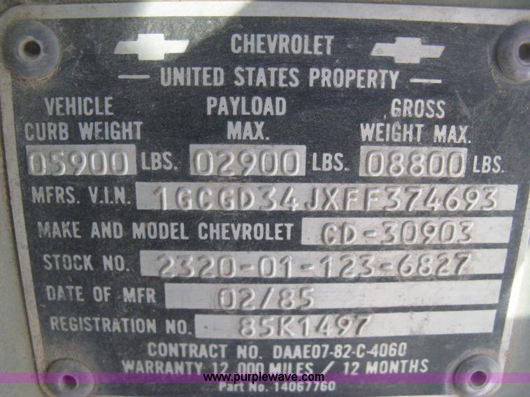 image for item E3106 1985 Chevrolet flatbed pickup truck