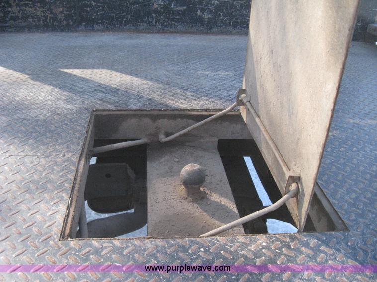 image for item E3106 1985 Chevrolet flatbed pickup truck