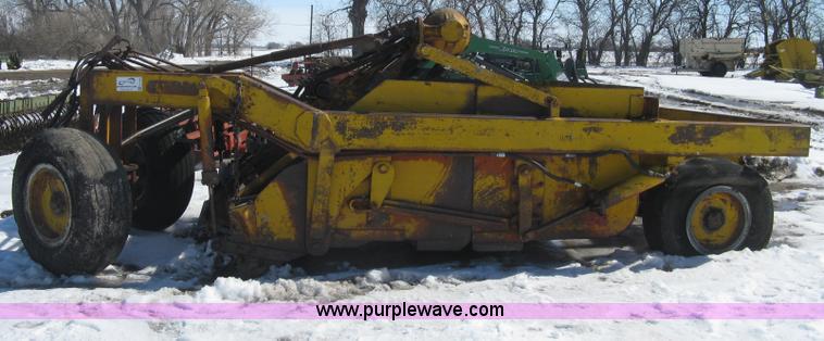 image for item E3108 Hancock elevating scraper