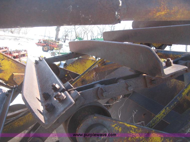 image for item E3108 Hancock elevating scraper